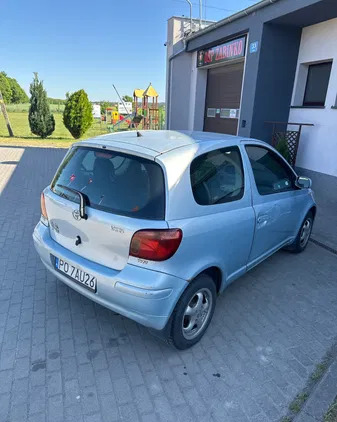 samochody osobowe Toyota Yaris cena 2500 przebieg: 211347, rok produkcji 2005 z Poznań